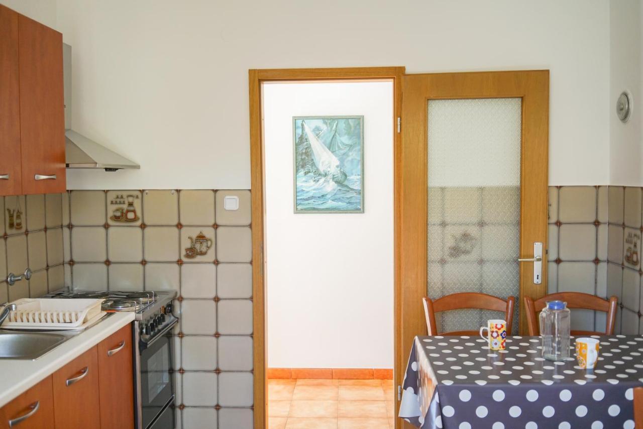 Apartments Sanja Cres Exterior photo
